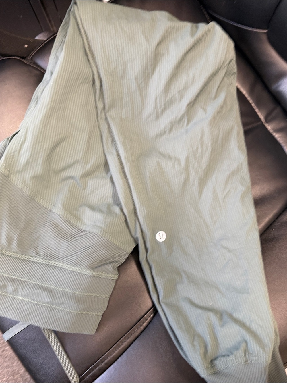 Lululemon Women’s athletica Olive Green Track Joggers